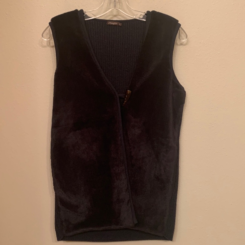 DONATED J. McLaughlin faux fur & wool vest. Back is knit. Like new. 5⭐️Seller PA